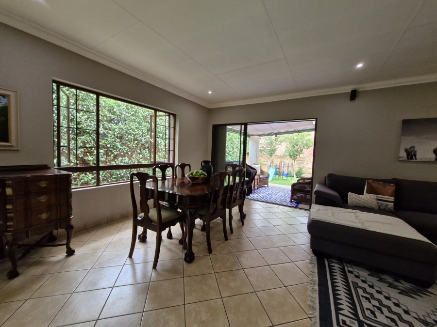 4 Bedroom Property for Sale in Amberfield Gauteng