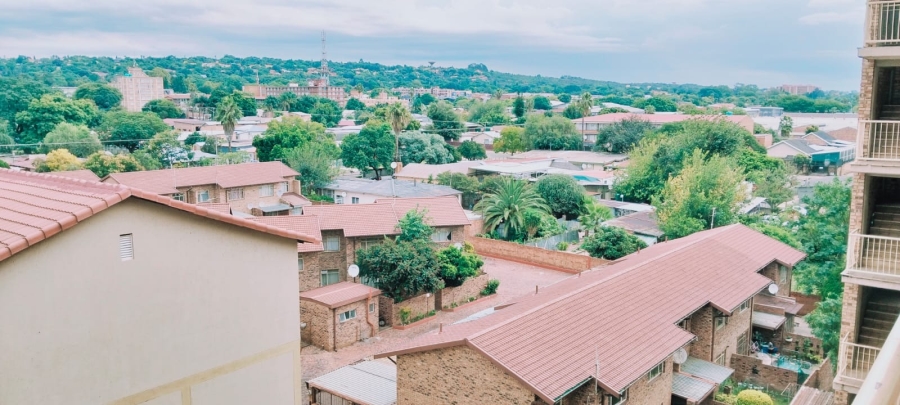 2 Bedroom Property for Sale in Silverton Gauteng