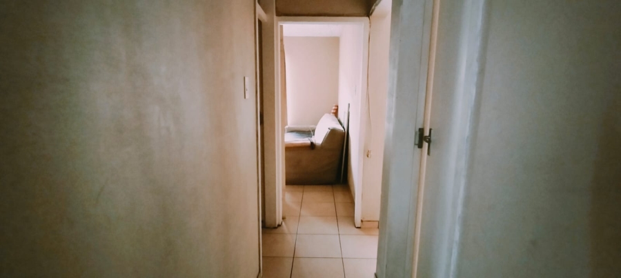 2 Bedroom Property for Sale in Silverton Gauteng