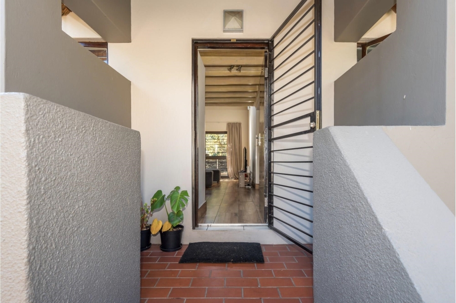 2 Bedroom Property for Sale in Fourways Gauteng