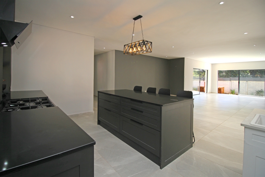 4 Bedroom Property for Sale in Parkmore Gauteng
