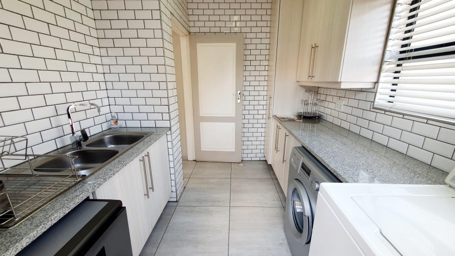 3 Bedroom Property for Sale in Magalieskruin Gauteng