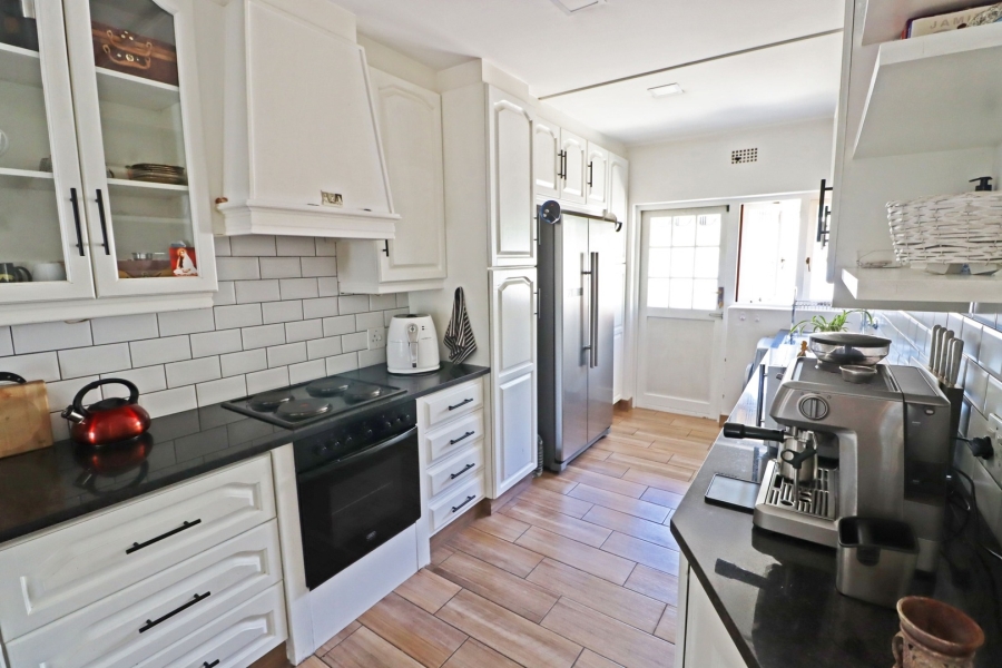 2 Bedroom Property for Sale in Bryanston Gauteng