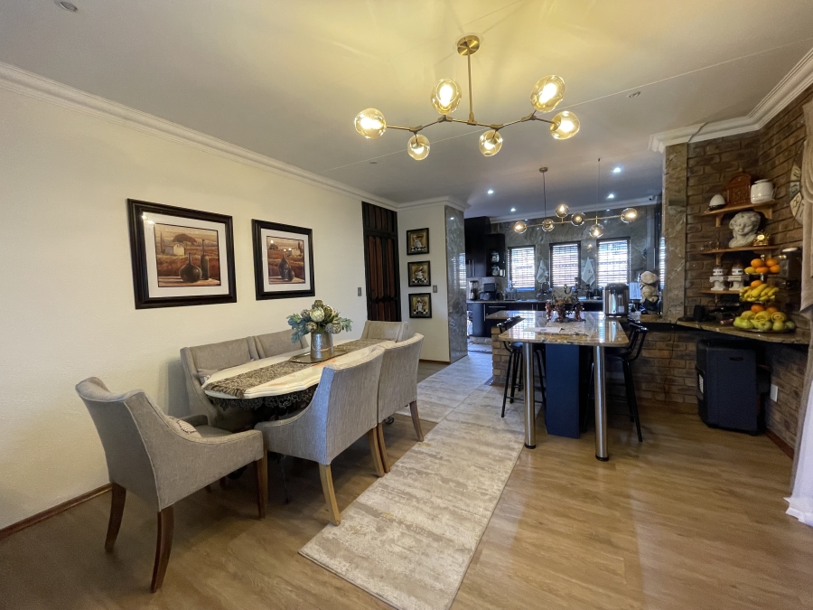3 Bedroom Property for Sale in Petersfield Gauteng