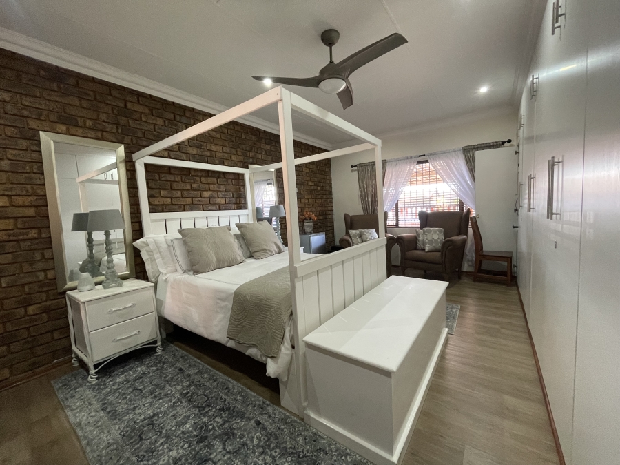 3 Bedroom Property for Sale in Petersfield Gauteng