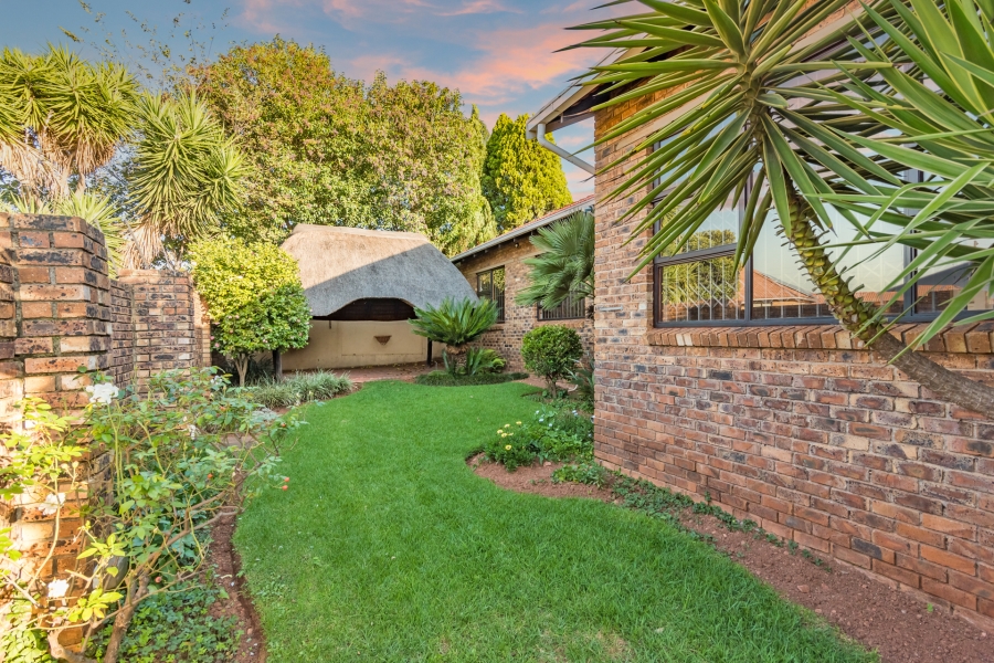 3 Bedroom Property for Sale in Rangeview Gauteng