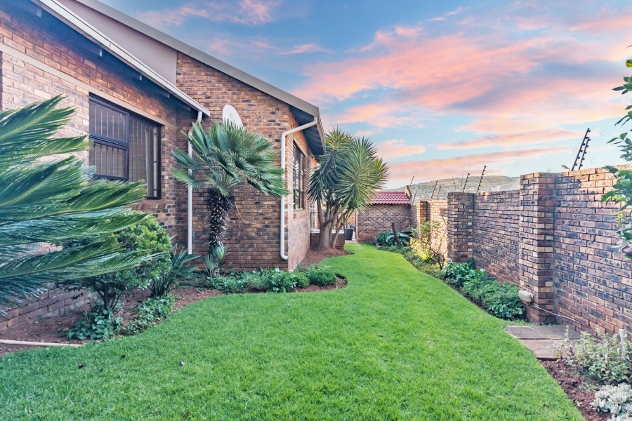 3 Bedroom Property for Sale in Rangeview Gauteng