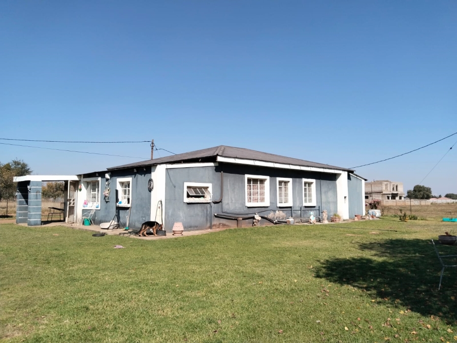 4 Bedroom Property for Sale in Riversdale Gauteng