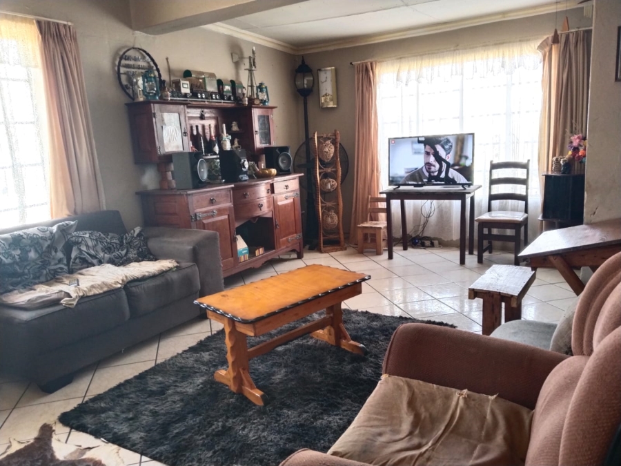 4 Bedroom Property for Sale in Riversdale Gauteng