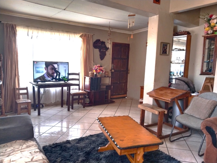 4 Bedroom Property for Sale in Riversdale Gauteng