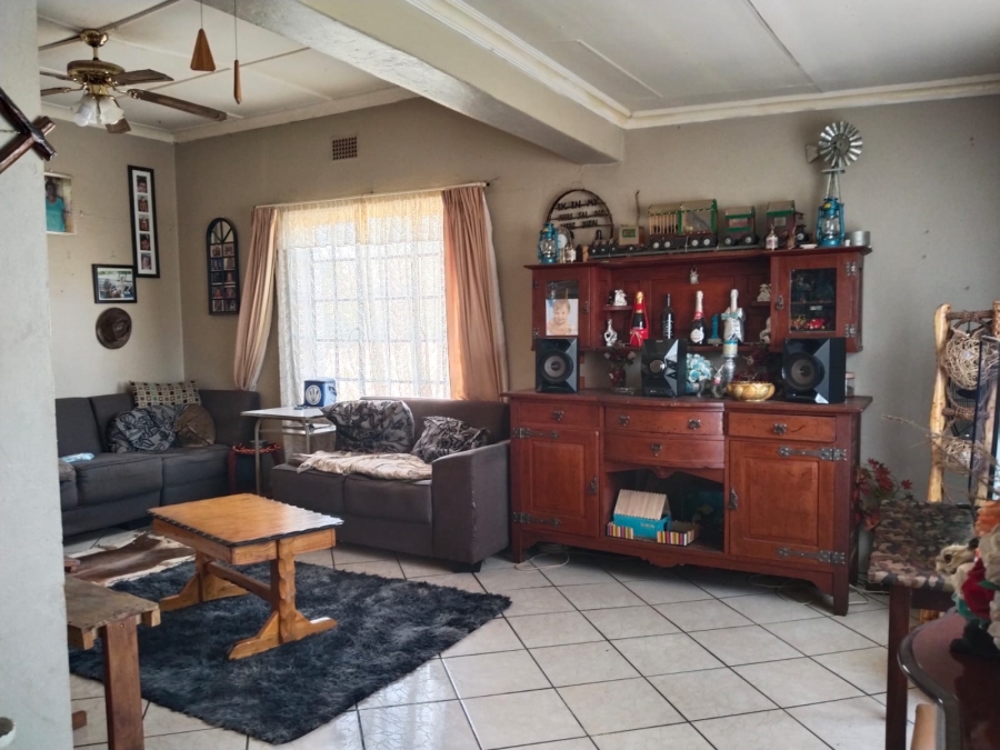 4 Bedroom Property for Sale in Riversdale Gauteng
