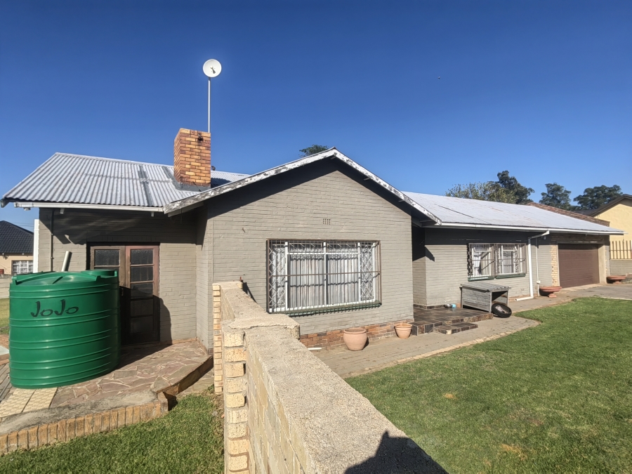 4 Bedroom Property for Sale in Noycedale Gauteng