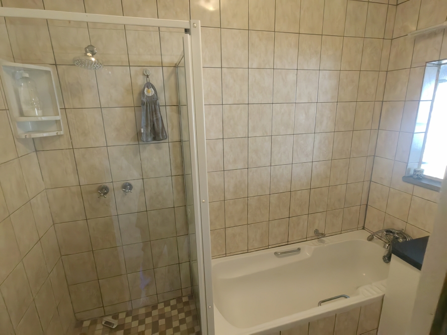 4 Bedroom Property for Sale in Noycedale Gauteng