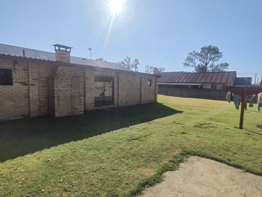4 Bedroom Property for Sale in Noycedale Gauteng