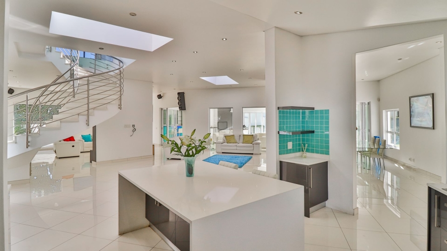 5 Bedroom Property for Sale in River Club Gauteng