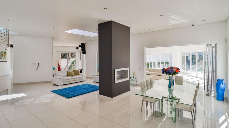 5 Bedroom Property for Sale in River Club Gauteng