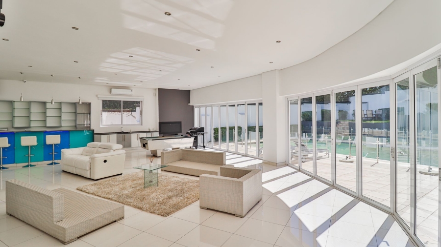 5 Bedroom Property for Sale in River Club Gauteng