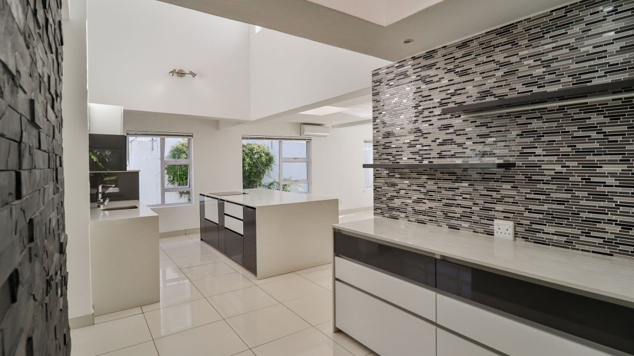 5 Bedroom Property for Sale in Morningside Gauteng