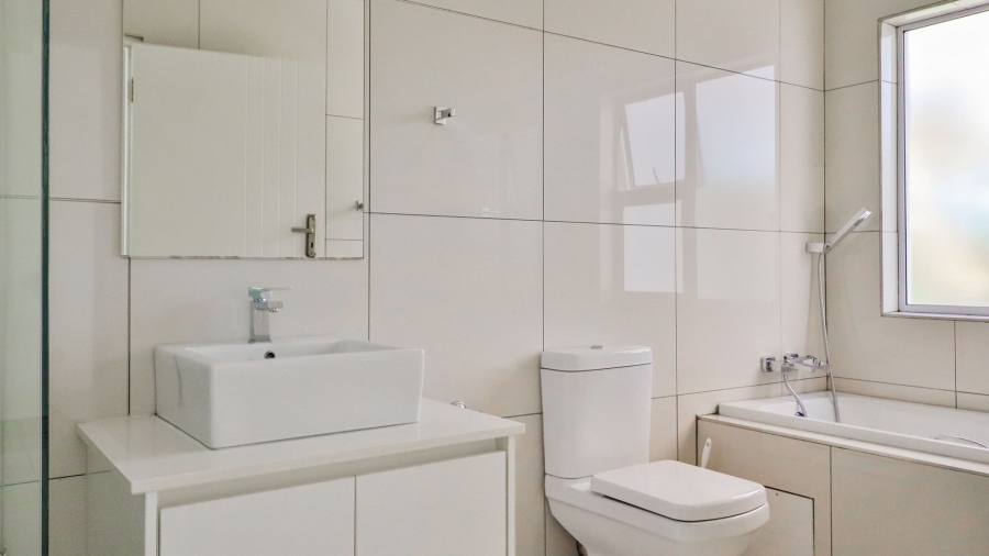 5 Bedroom Property for Sale in Morningside Gauteng