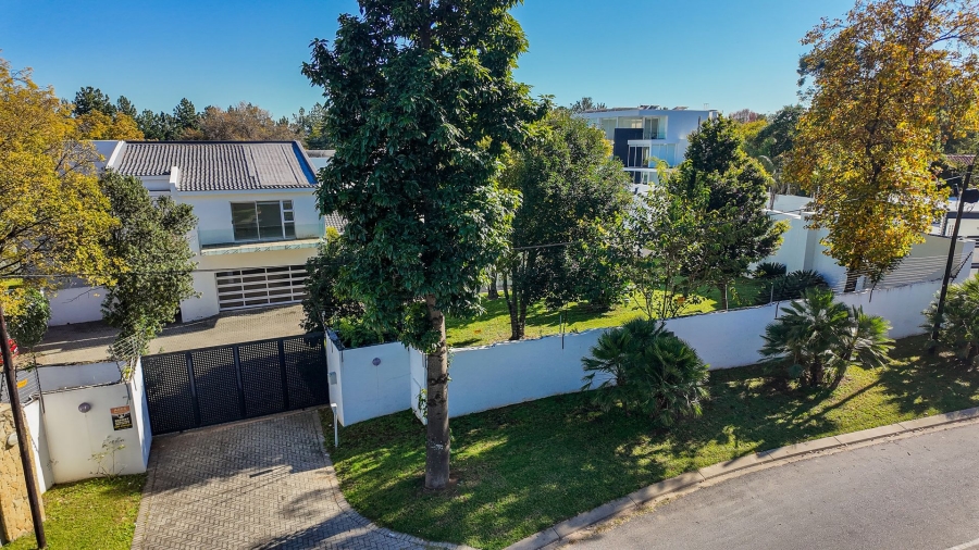 5 Bedroom Property for Sale in Morningside Gauteng