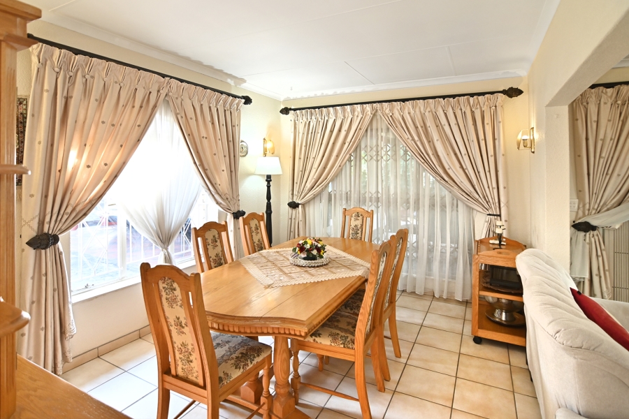 3 Bedroom Property for Sale in Noordwyk Gauteng