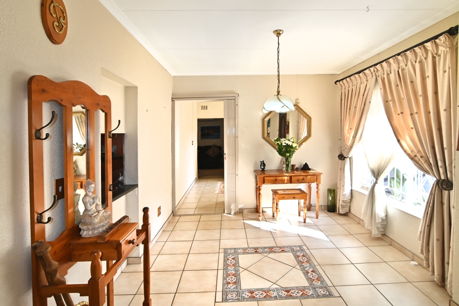 3 Bedroom Property for Sale in Noordwyk Gauteng