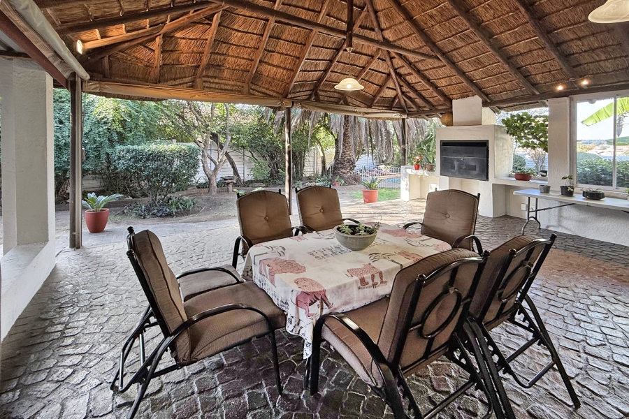 3 Bedroom Property for Sale in Noordwyk Gauteng