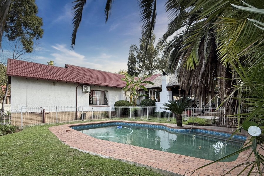 3 Bedroom Property for Sale in Noordwyk Gauteng