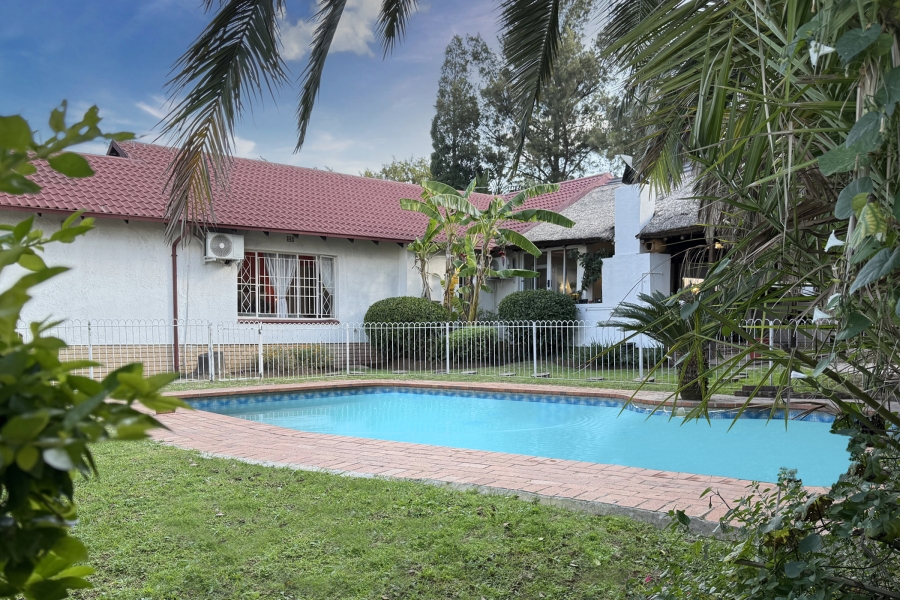 3 Bedroom Property for Sale in Noordwyk Gauteng