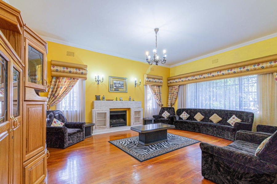 4 Bedroom Property for Sale in Greenside Gauteng
