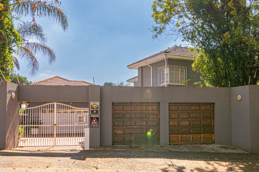 4 Bedroom Property for Sale in Greenside Gauteng