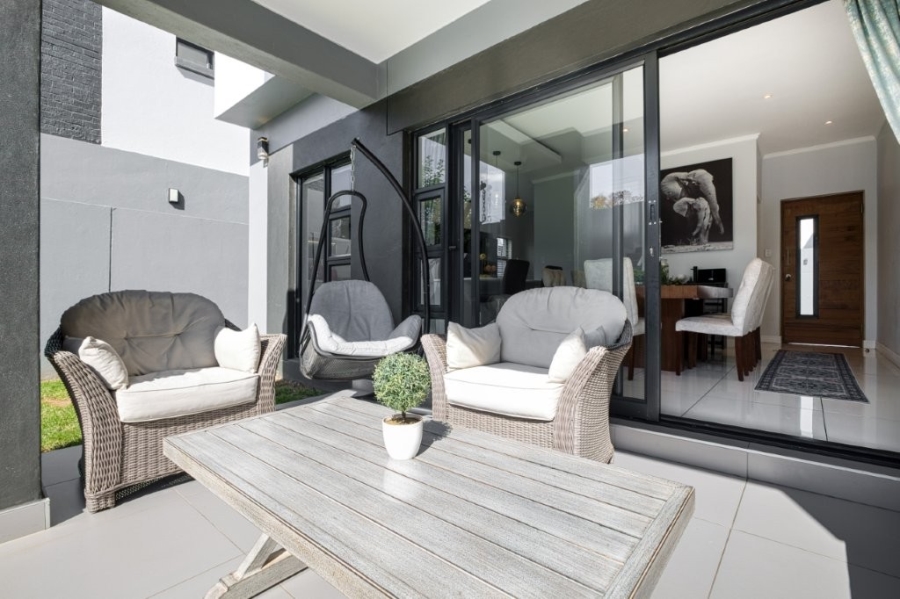 3 Bedroom Property for Sale in Lonehill Gauteng
