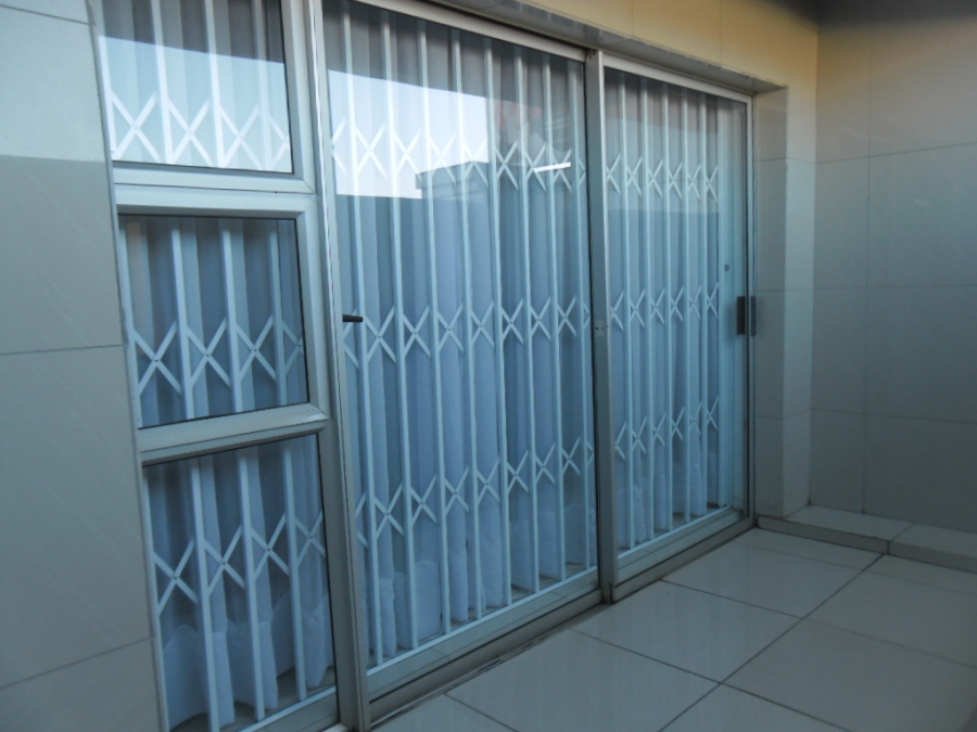 4 Bedroom Property for Sale in Zondi Gauteng