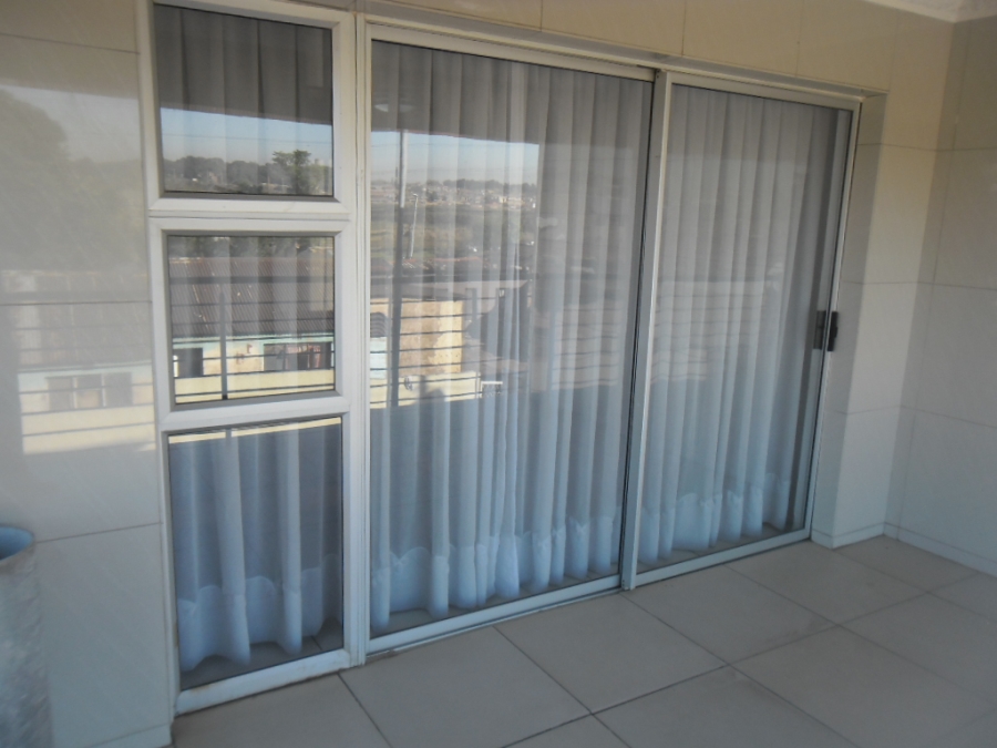 4 Bedroom Property for Sale in Zondi Gauteng