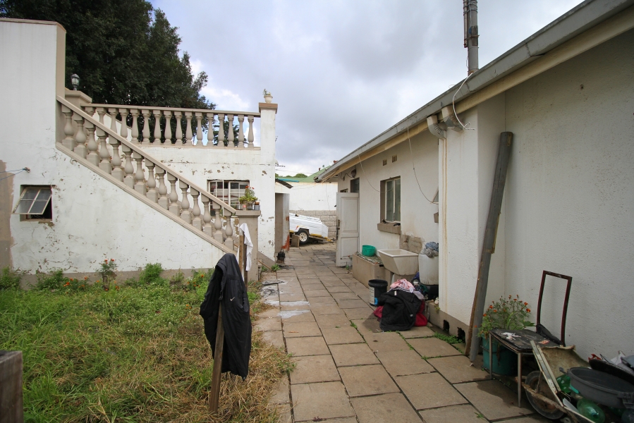 5 Bedroom Property for Sale in Orange Grove Gauteng