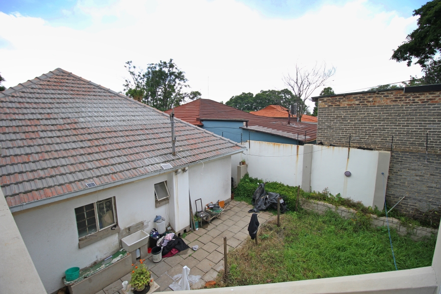 5 Bedroom Property for Sale in Orange Grove Gauteng