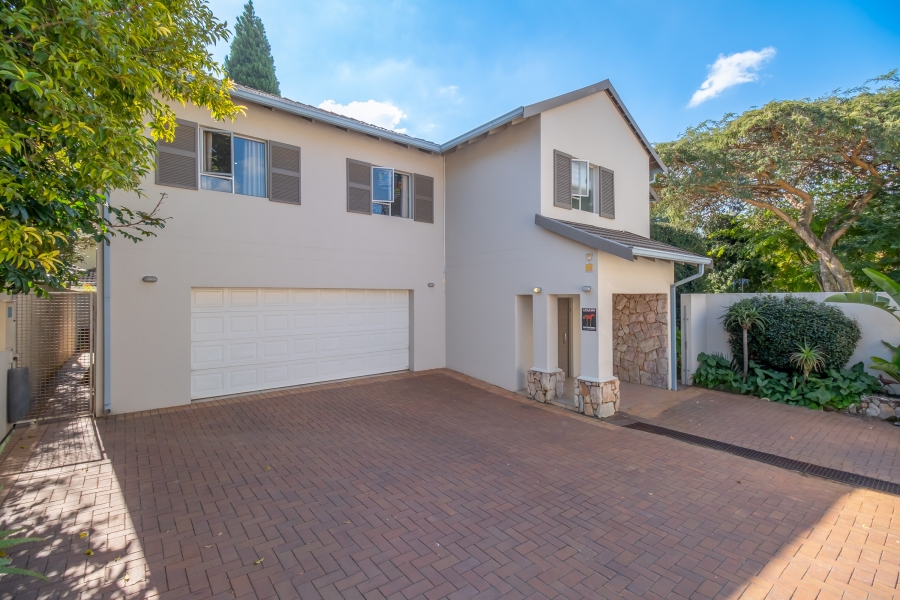 4 Bedroom Property for Sale in Fourways Gauteng