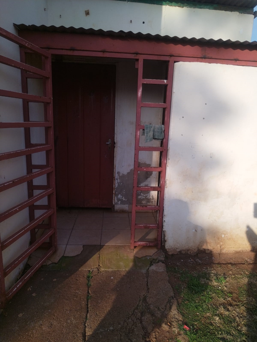4 Bedroom Property for Sale in Westonaria Gauteng