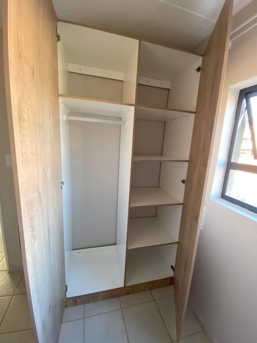 To Let 3 Bedroom Property for Rent in Kenleaf Gauteng