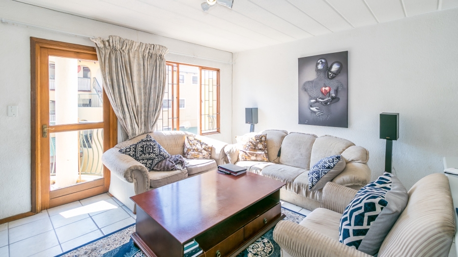 2 Bedroom Property for Sale in Sundowner Gauteng