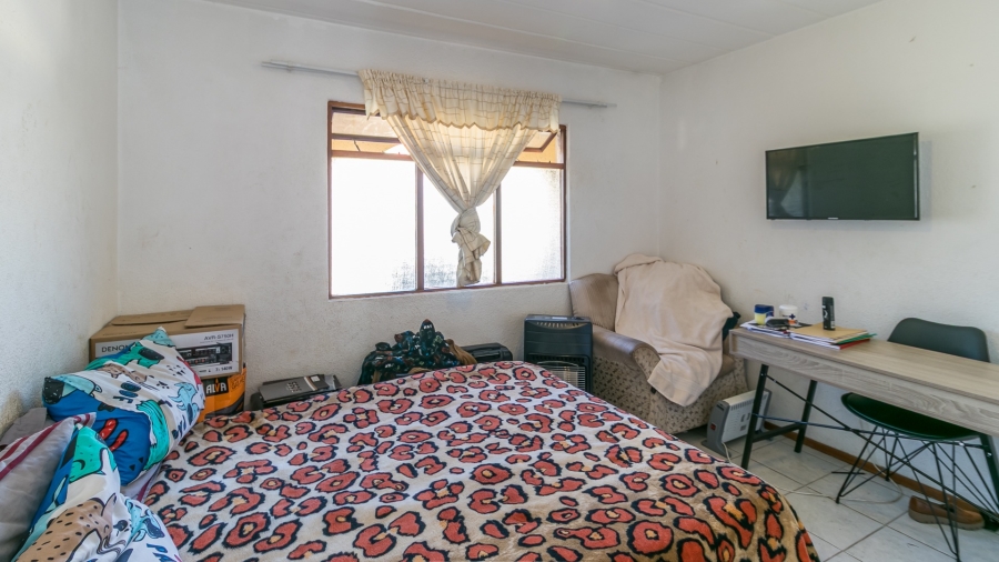 2 Bedroom Property for Sale in Sundowner Gauteng