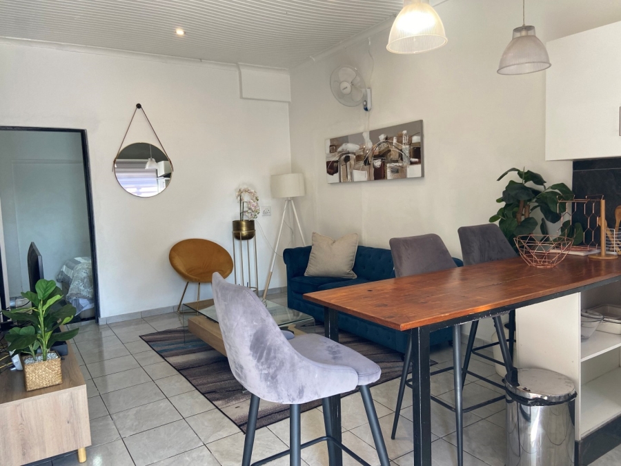 To Let 2 Bedroom Property for Rent in Ferndale Gauteng