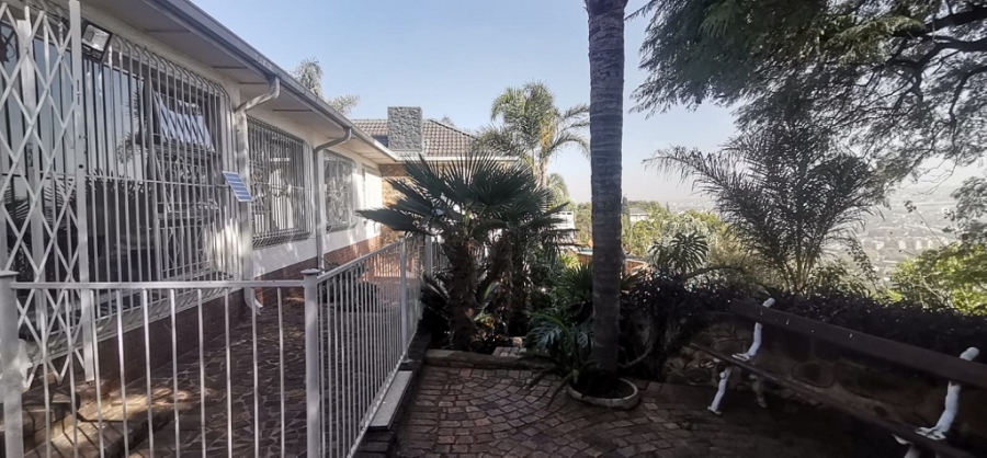 3 Bedroom Property for Sale in Glenvista Gauteng