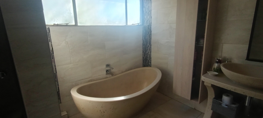 3 Bedroom Property for Sale in Visagie Park Gauteng