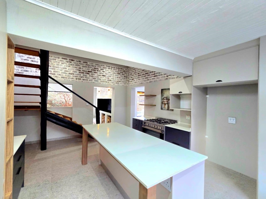 4 Bedroom Property for Sale in Garsfontein Gauteng