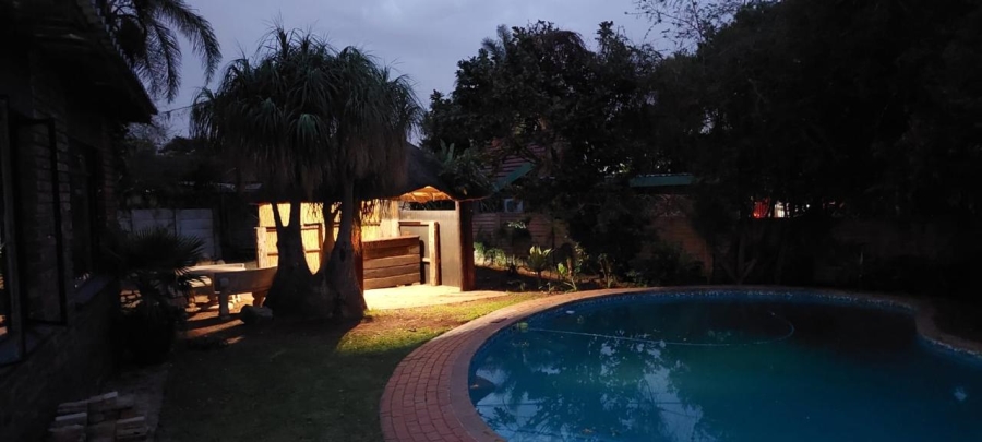 4 Bedroom Property for Sale in Garsfontein Gauteng