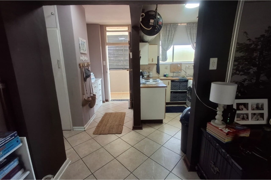 2 Bedroom Property for Sale in Morehill Gauteng