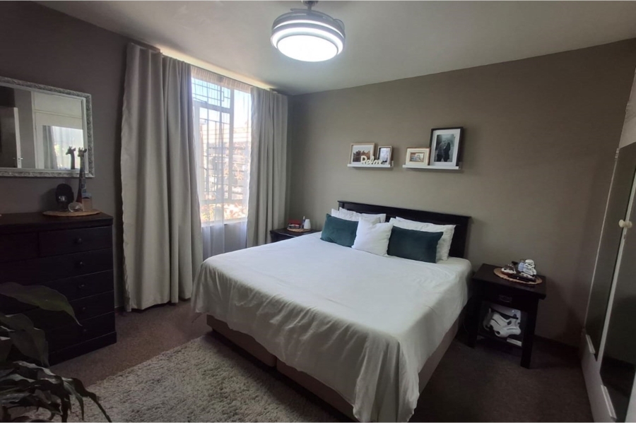 2 Bedroom Property for Sale in Morehill Gauteng