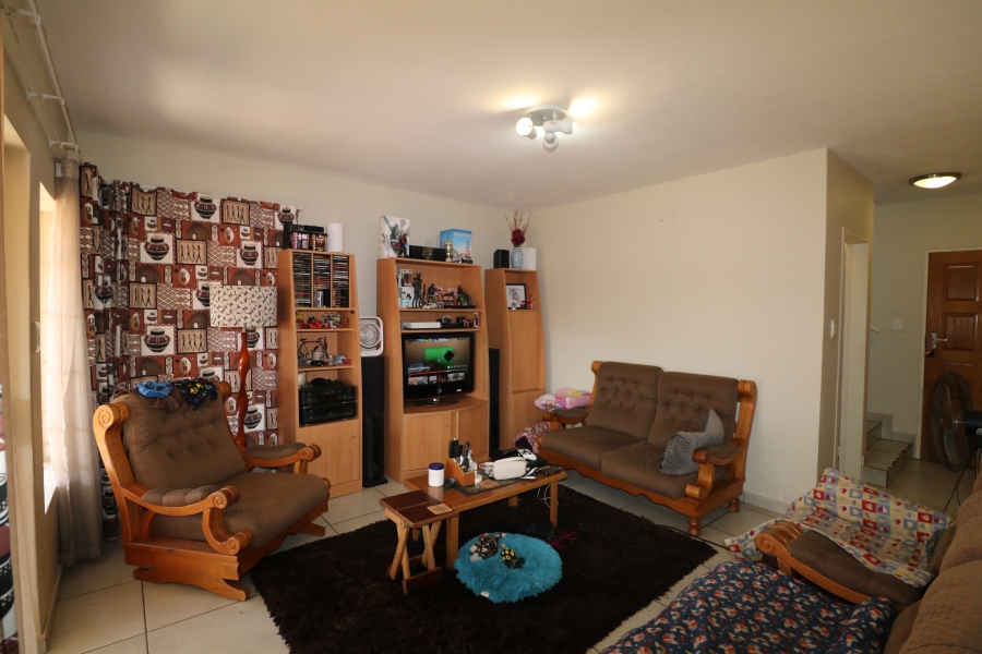 3 Bedroom Property for Sale in Equestria Gauteng
