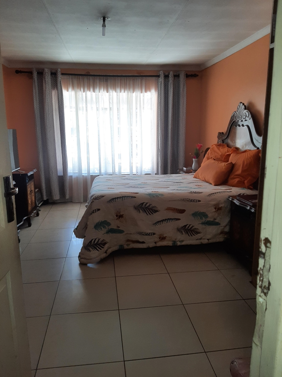 4 Bedroom Property for Sale in Riverlea Gauteng
